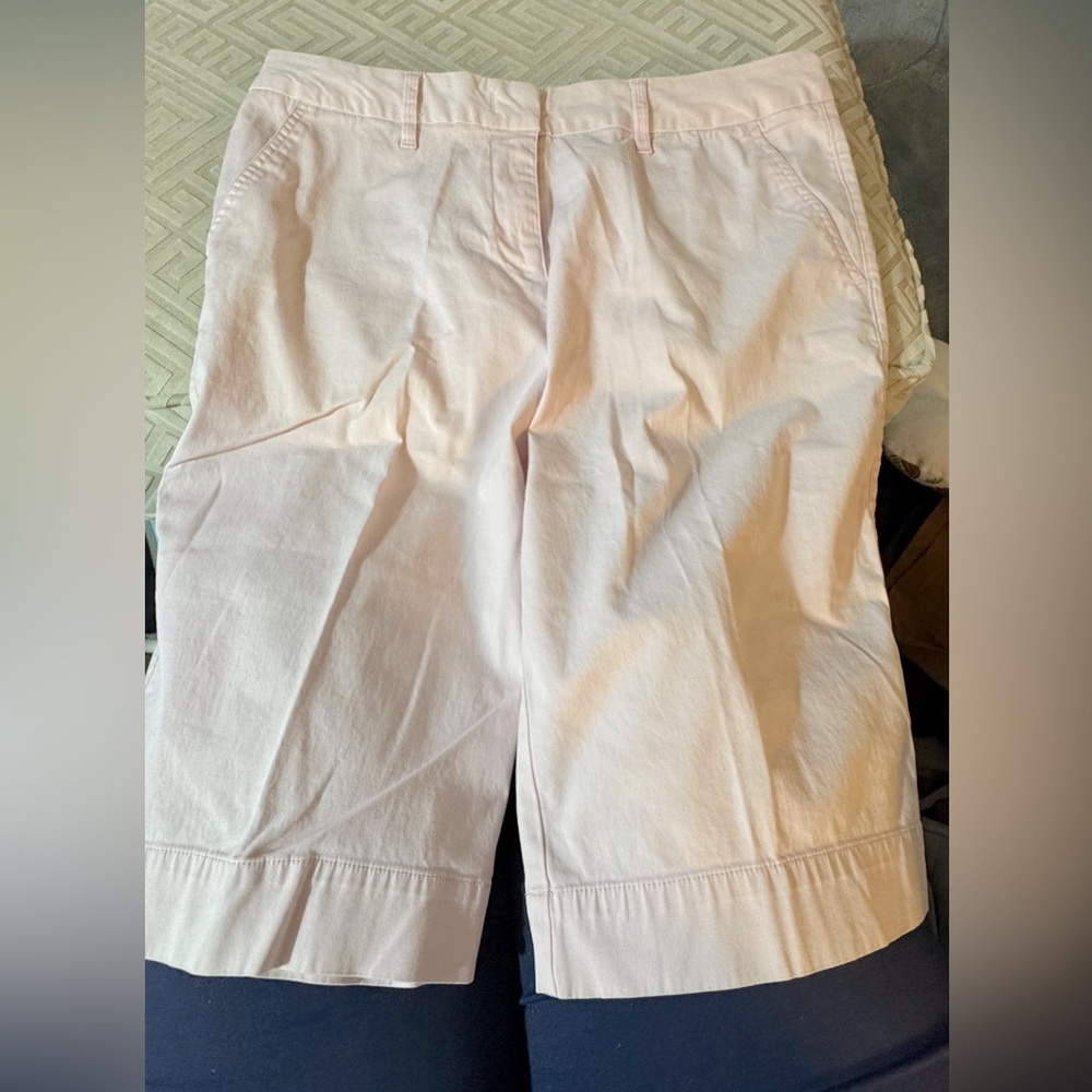 Woman’s delicate pink Izod shorts with spandex stretch for the sporty woman